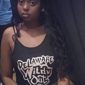 Meet your Posher, Cayla obey